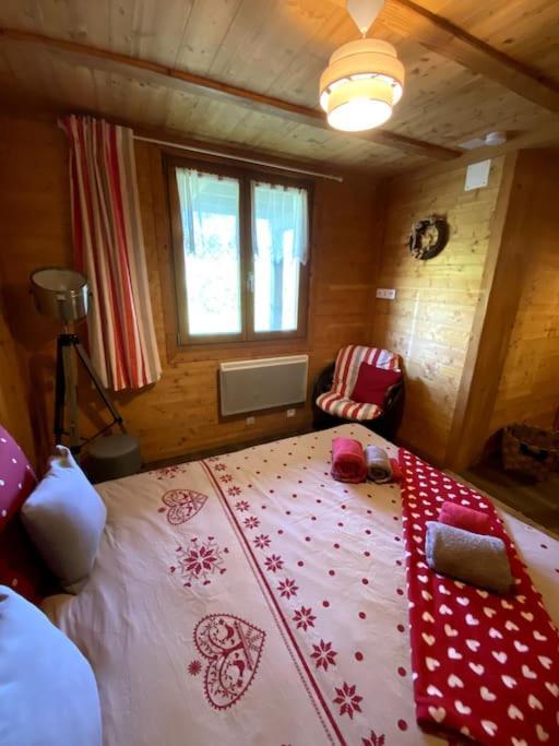 Le Chalet Des Coeurs Le Tholy Extérieur photo