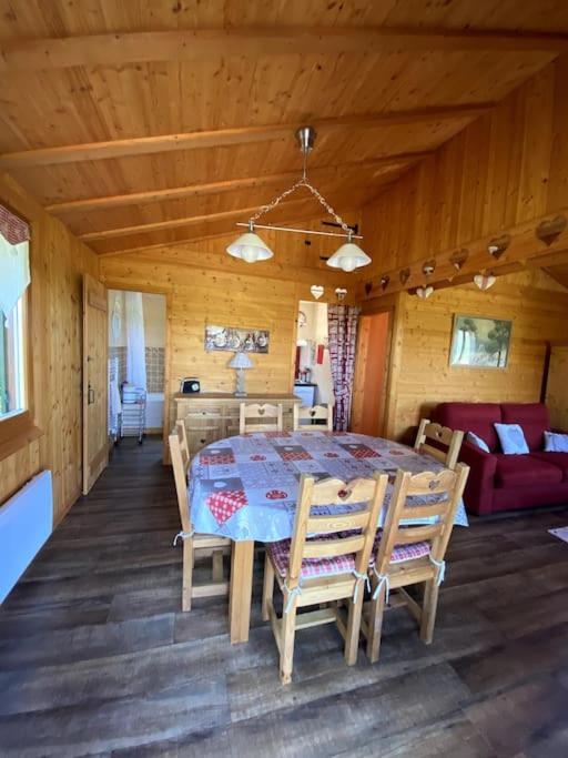 Le Chalet Des Coeurs Le Tholy Extérieur photo